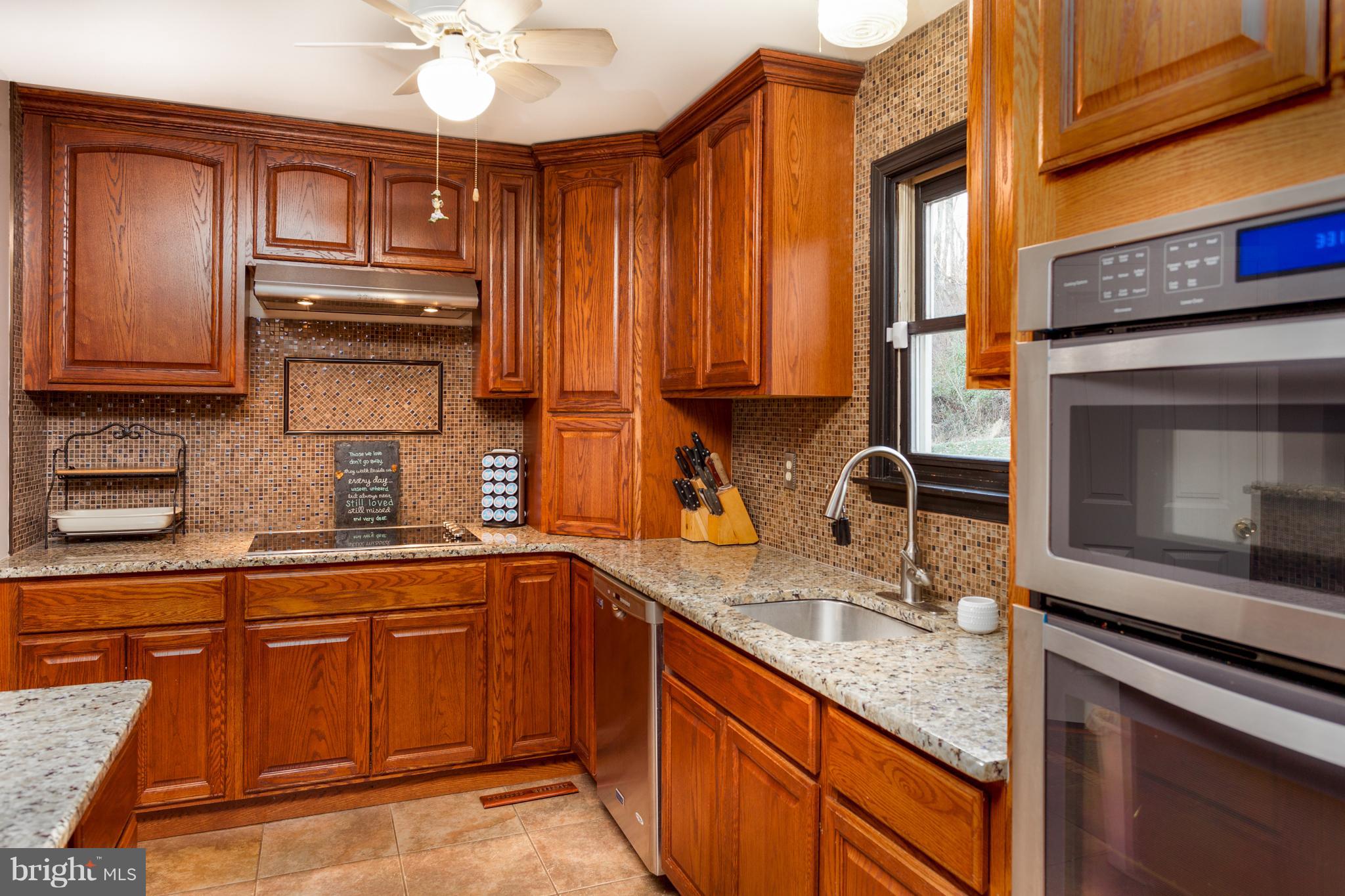 1369 Chestnut Grove Road Pottstown, PA 19464 - Photo 6 of 52 Kitchen