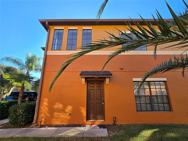 $2,300 | 1045 Blackwater Drive, Wesley Chapel, FL 33543