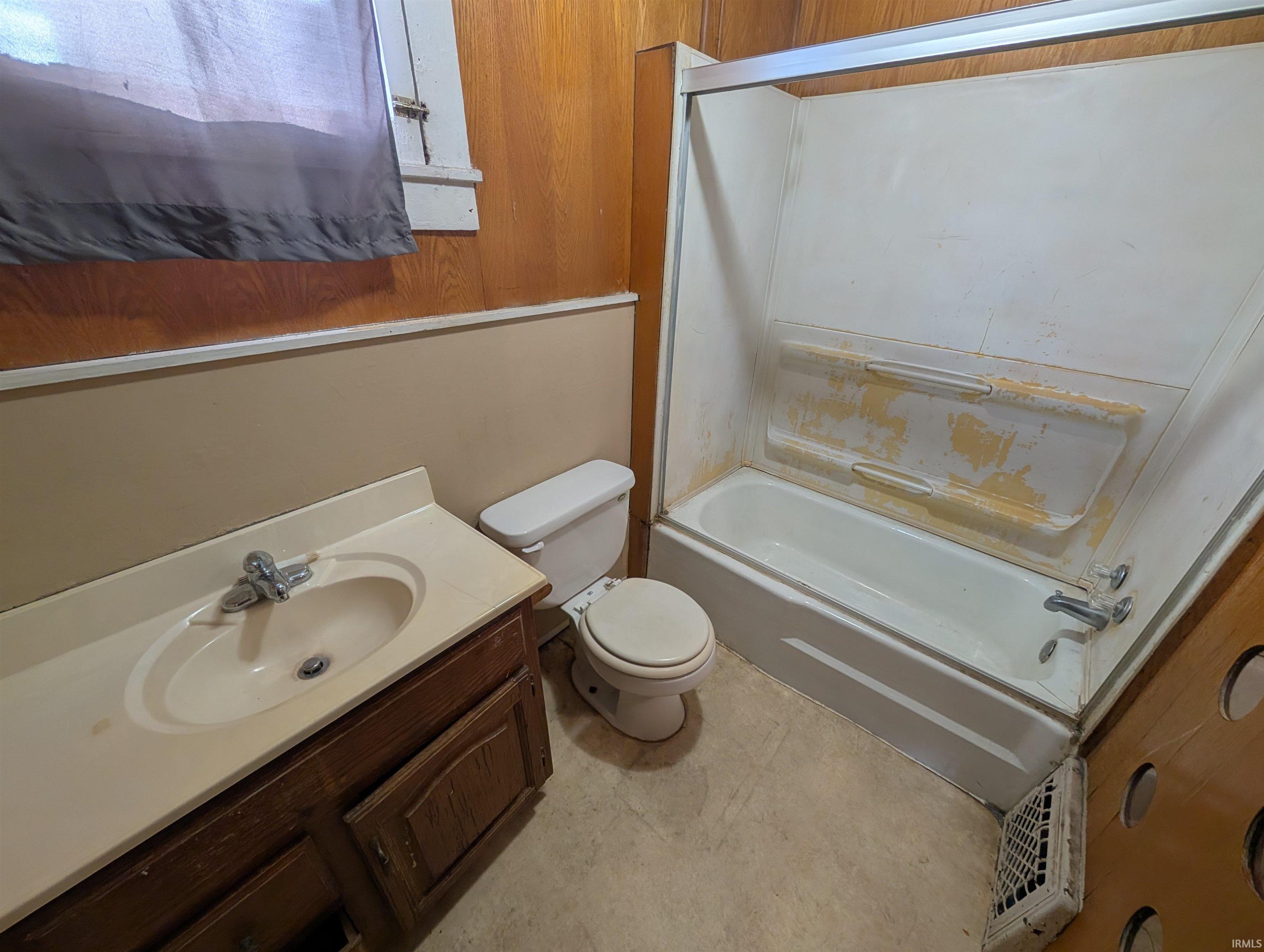 1308 Eden Street Elkhart, IN 46516 - Photo 7 of 12