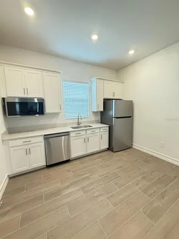 $1,450 | 6925 East 116th Court, Unit EFFICIENCY, Palmetto, FL 34221