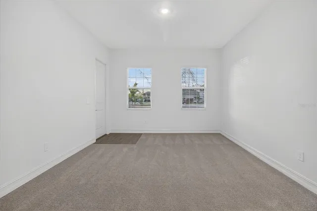 $1,450 | 6925 East 116th Court, Unit EFFICIENCY, Palmetto, FL 34221