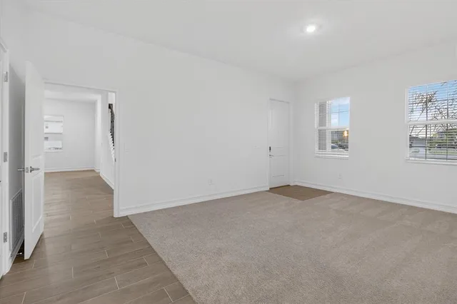 $1,450 | 6925 East 116th Court, Unit EFFICIENCY, Palmetto, FL 34221