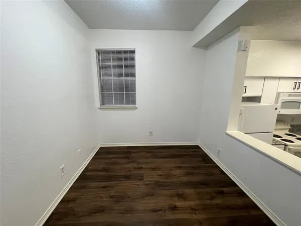 $1,625 | 7474 Fair Oaks Avenue, Unit 7413, Dallas, TX 75231