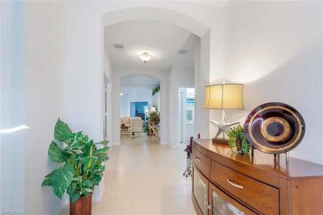 $6,200 | 6320 Lexington Court, Unit 101, Naples, FL 34110