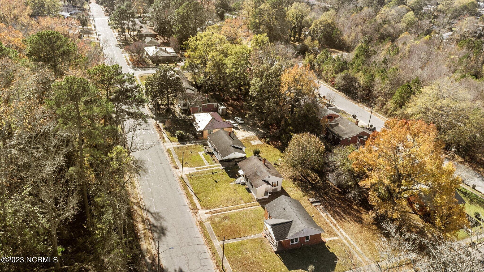 212 North Rochelle Boulevard Kinston, NC 28501 - Photo 20 of 22 20-web-or-mls-DJI_0976