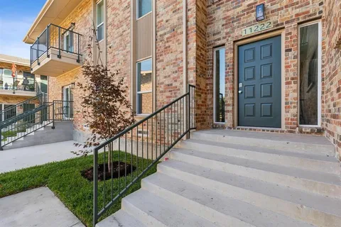 $189,900 | 11222 Park Central Place, Unit D, Dallas, TX 75230