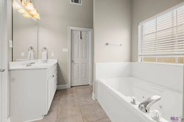 $268,000 | 37036 Rivergate Avenue, Geismar, LA 70734