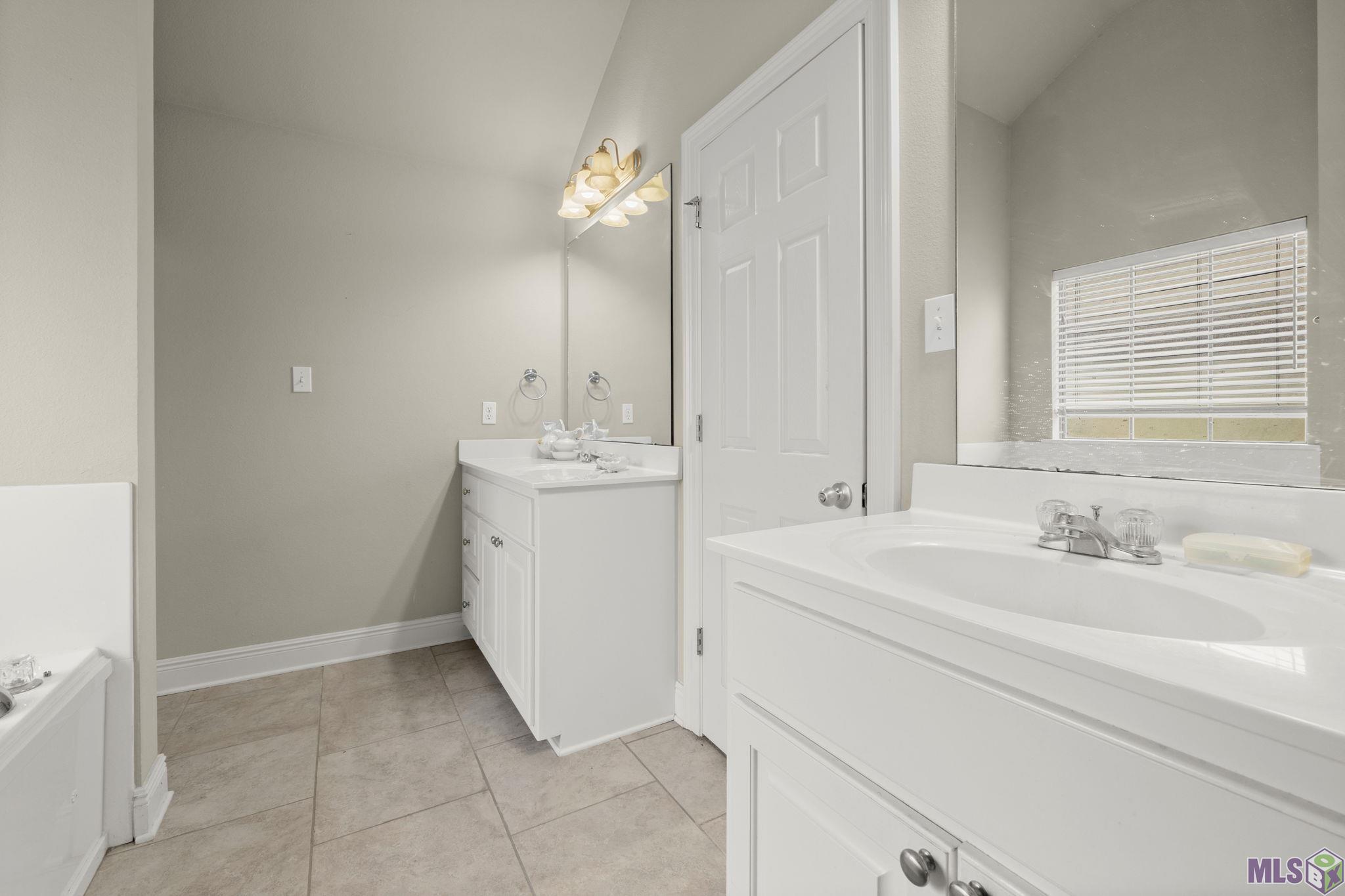 37036 Rivergate Avenue Geismar, LA 70734 - Photo 14 of 18