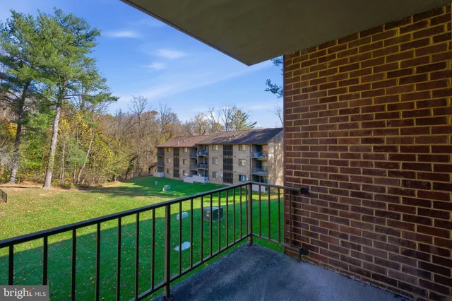 $189,000 | 6043 Majors Lane, Unit 3 E9, Columbia, MD 21045