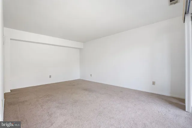 $189,000 | 6043 Majors Lane, Unit 3 E9, Columbia, MD 21045