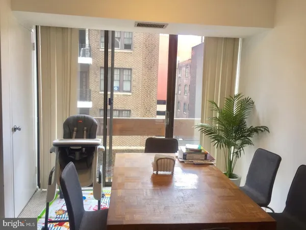 $3,450 | 1326-42 Spruce Street, Unit 703, Philadelphia, PA 19107