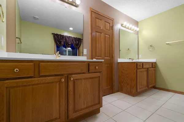 $479,900 | 22181 Marie Avenue, Rogers, MN 55374