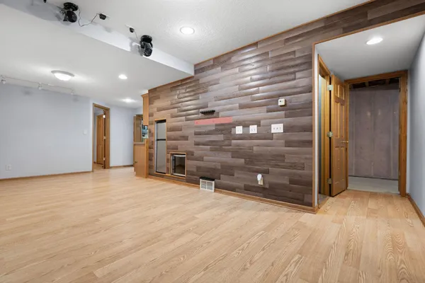 $479,900 | 22181 Marie Avenue, Rogers, MN 55374