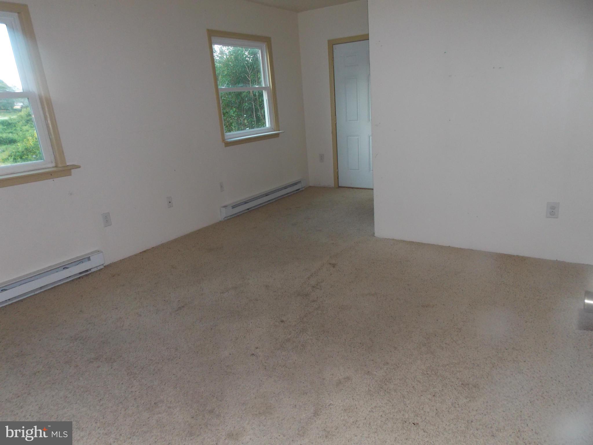 2909 Kuntz Road Baltimore, MD 21244 - Photo 9 of 21 Bedroom