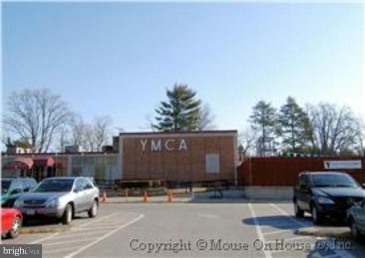 9515 Edgeley Road Bethesda, MD 20814 - Photo 29 of 30 Near B-CC YMCA