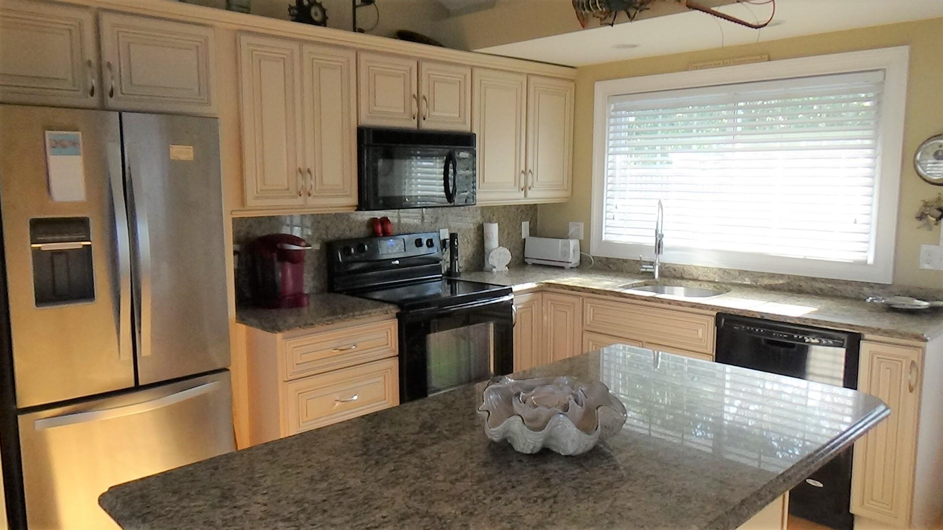 8 Cable Road, Unit 8 Rye, NH 03870 - Photo 5 of 16