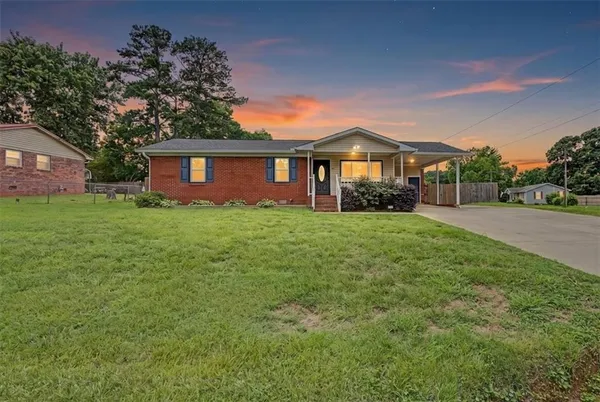 $225,000 | 202 Plantation Avenue, Cedartown, GA 30125