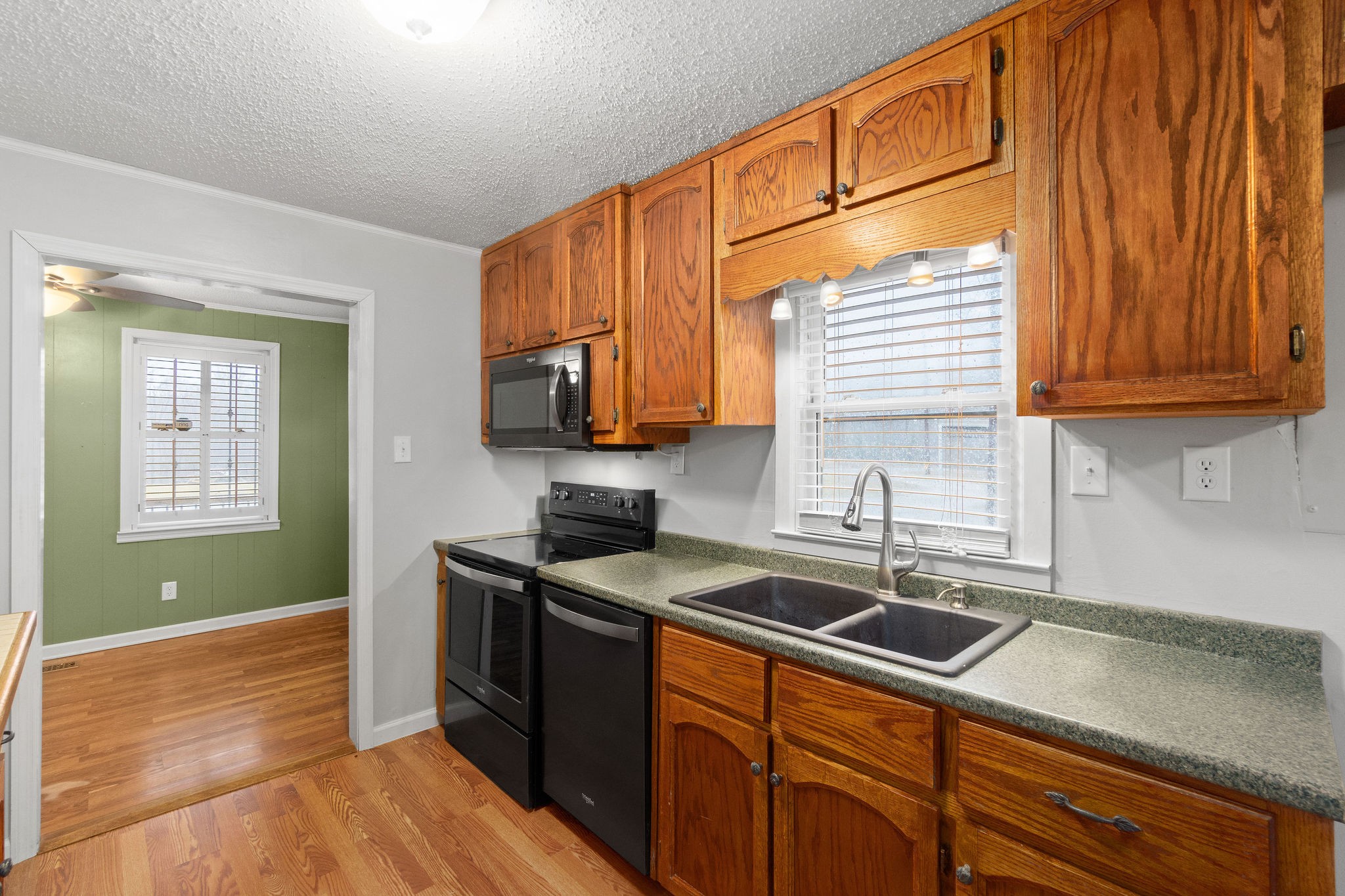 2342 Jarrell Ridge Road Clarksville, TN 37043 - Photo 7 of 34 Gallery Image 7