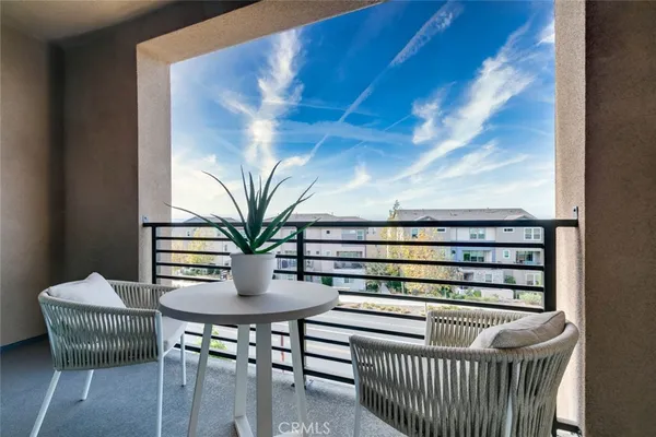 $6,500 | 1077 Cadence, Irvine, CA 92618