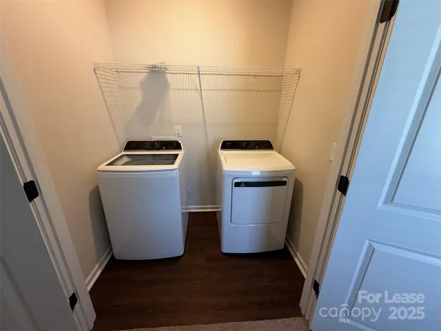 $2,200 | 9717 Misenheimer Road, Unit 5B, Charlotte, NC 28215