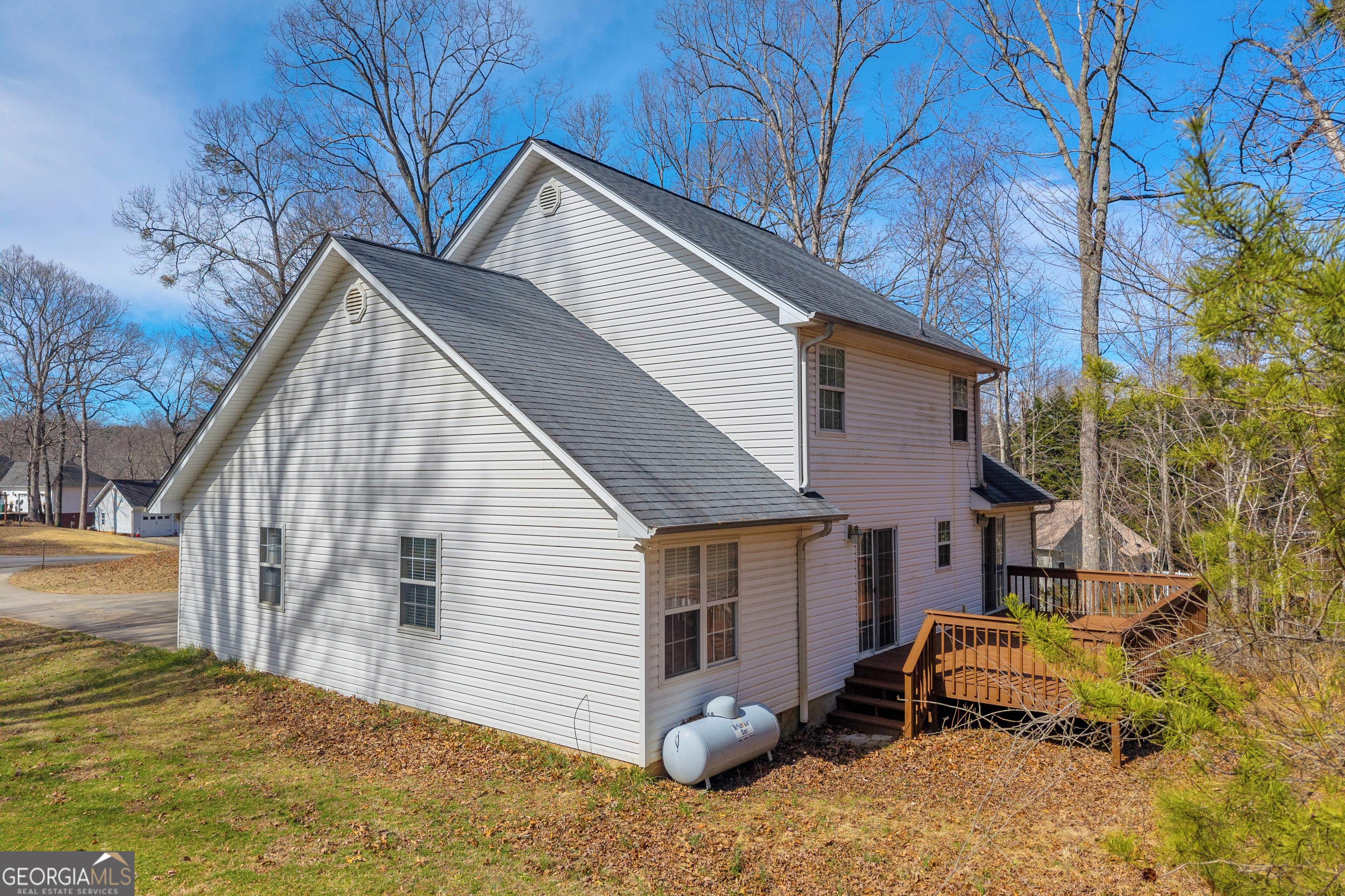 169 Leafview Drive Cleveland, GA 30528 - Photo 4 of 75