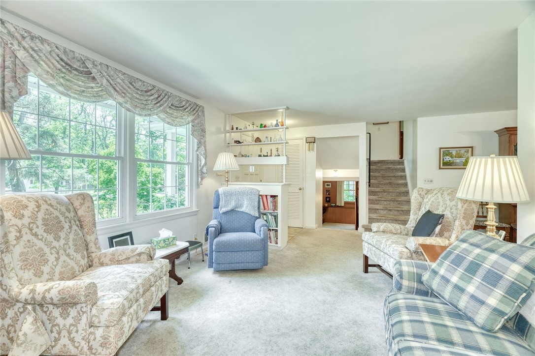 226 Dickinson Road Webster, NY 14580 - Photo 12 of 50