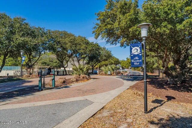 $168,500 | 574 Live Oak Court, Corolla, NC 27927