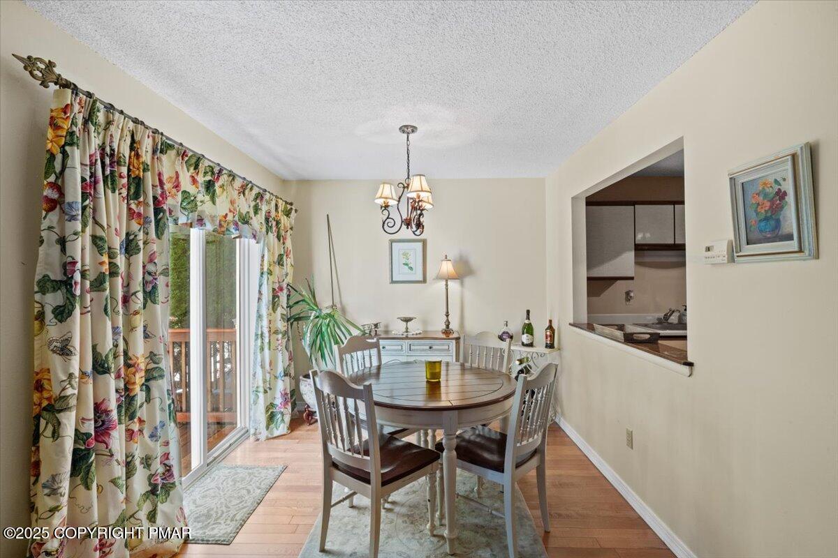 255 Nittany Court Mount Pocono, PA 18344 - Photo 8 of 28 34-Photo-33