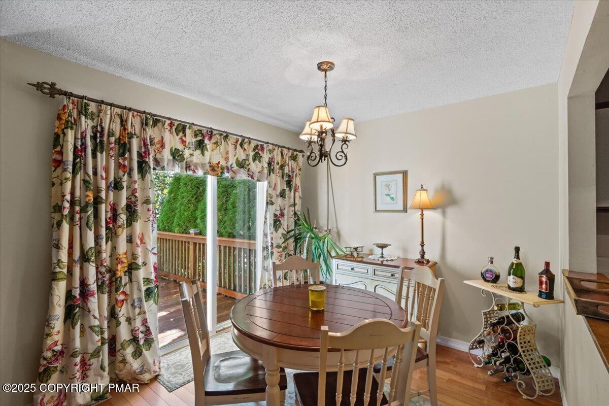 255 Nittany Court Mount Pocono, PA 18344 - Photo 9 of 28 36-Photo-35