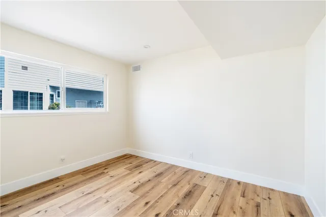 $5,000 | 212 Orange Street, Newport Beach, CA 92663