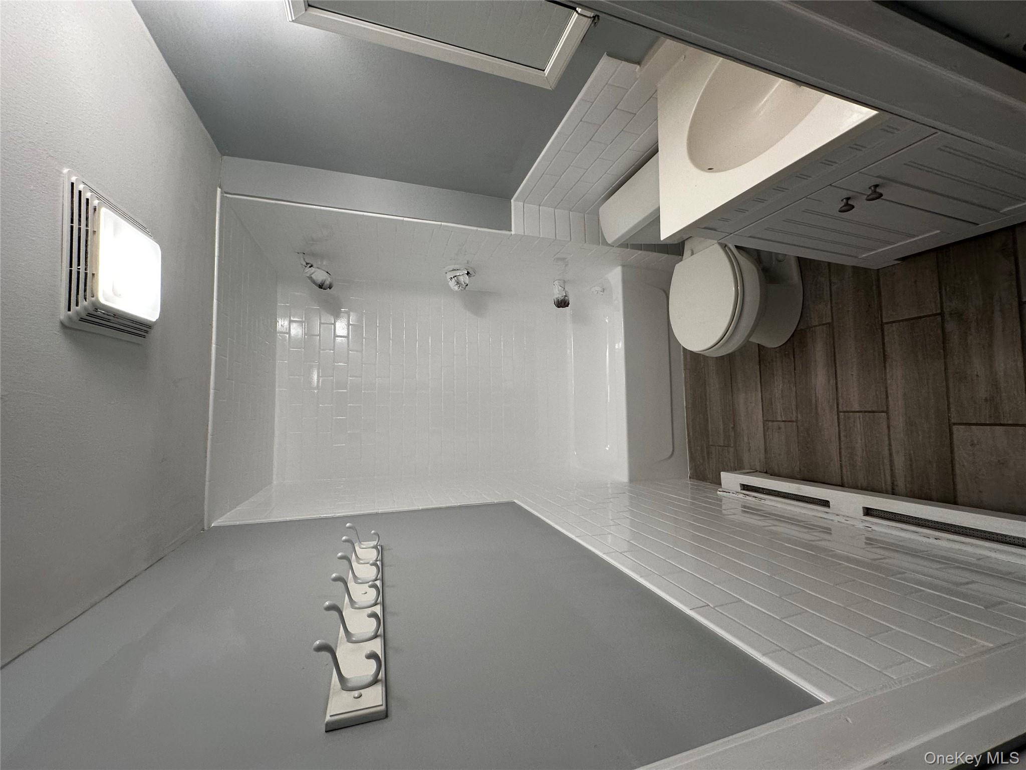 89 Smith Clove Road Central Valley, NY 10917 - Photo 5 of 23 Apartment 1