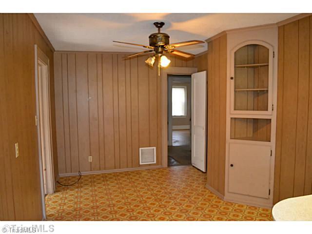 3503 Randleman Road Greensboro, NC 27406 - Photo 7 of 14 Breakfast. Breakfast with built ins