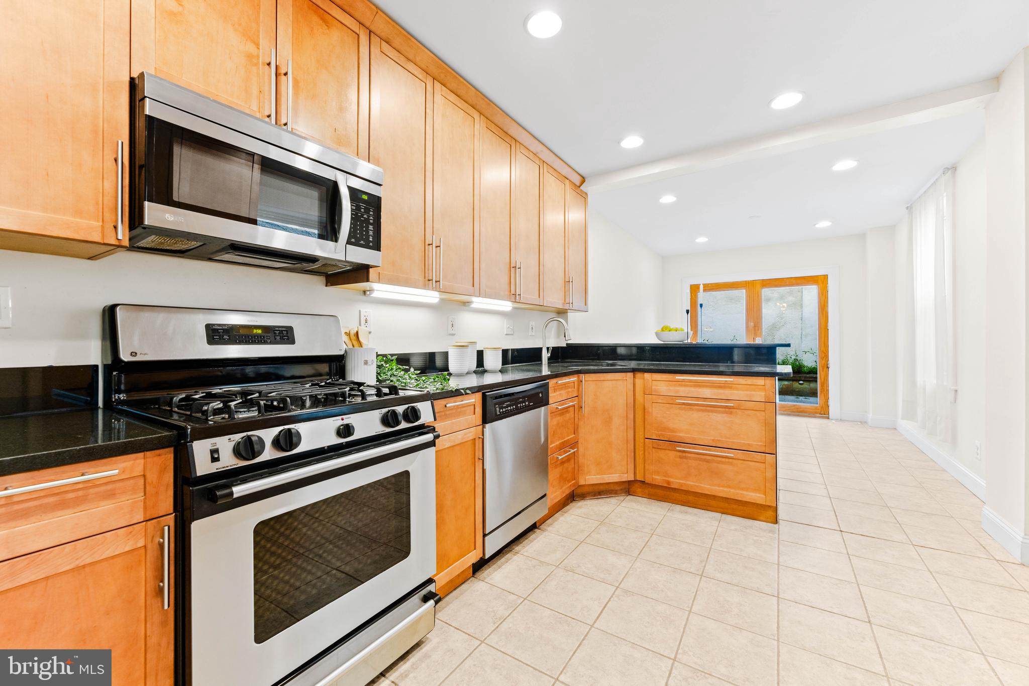 1026 Riverside Avenue Baltimore, MD 21230 - Photo 12 of 51 Gallery Image 12