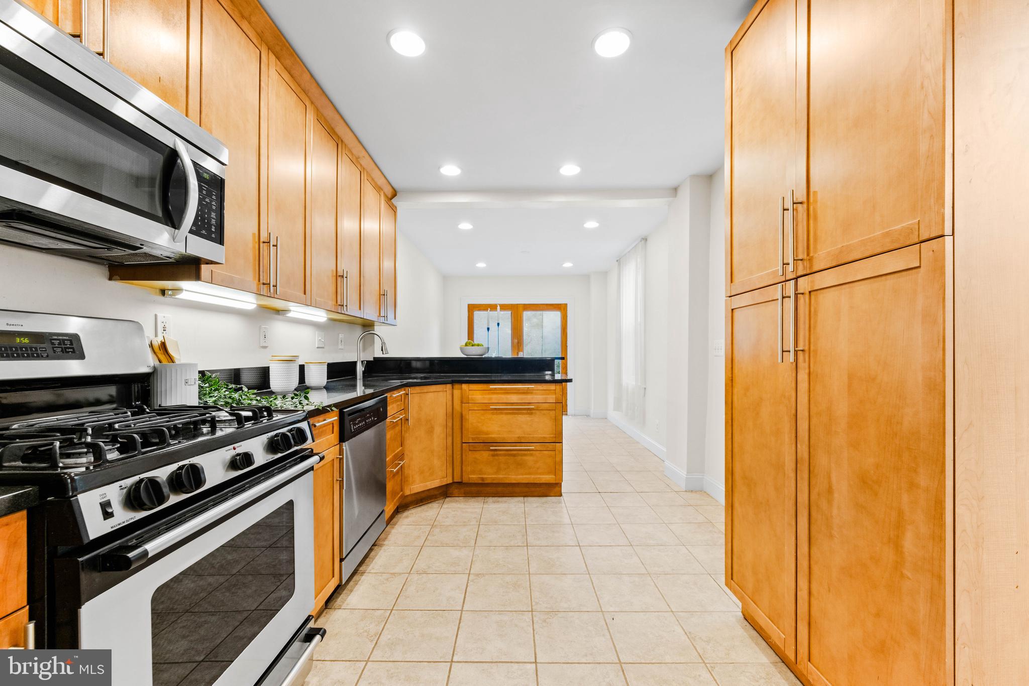 1026 Riverside Avenue Baltimore, MD 21230 - Photo 13 of 51 Gallery Image 13