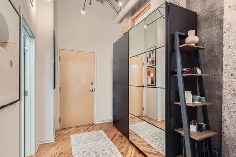 $499,000 | 1735 North Paulina Street, Unit 604, Chicago, IL 60622