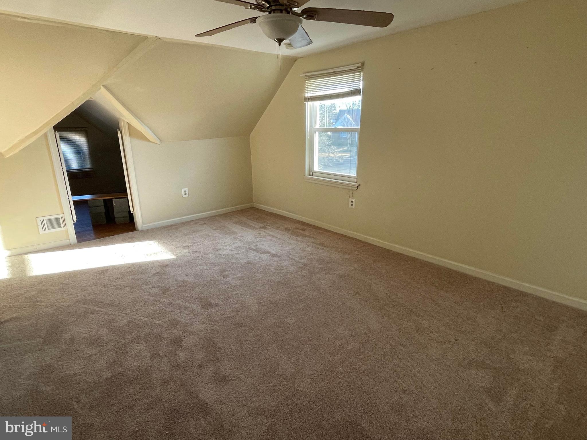 3 Belmar Road Hatboro, PA 19040 - Photo 13 of 20 2nd Floor Main Bedroom with new carpet