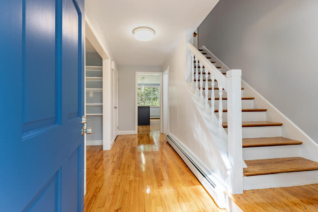 15 Powers Road Sudbury, MA 01776 - Photo 3 of 29 15 Pows Rd Sudbury MA 01776 USA-004-0