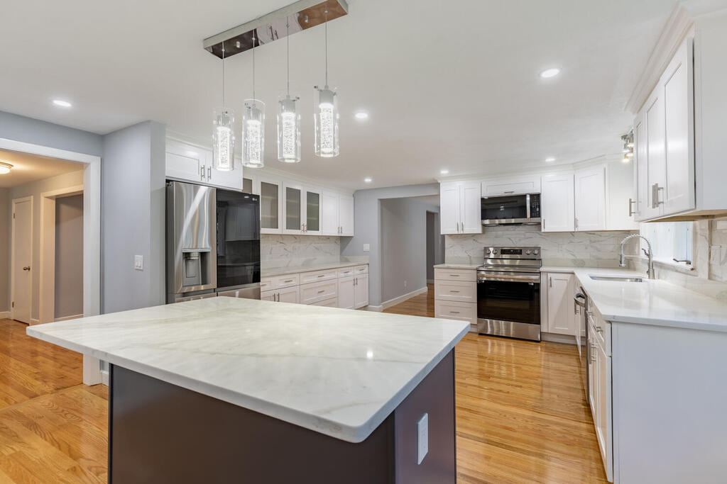 15 Powers Road Sudbury, MA 01776 - Photo 9 of 29 15 Powers Rd Sudbury MA 01776 USA-014-01