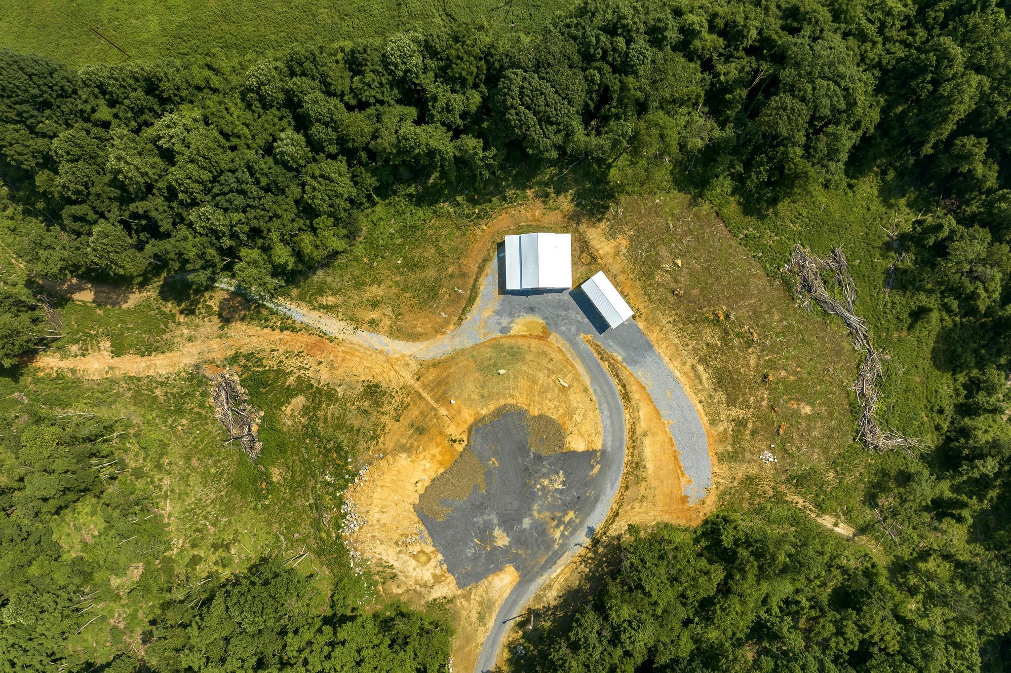 4010 Timberlake Road Johnson City, TN 37601 - Photo 37 of 48 4010Timberlake