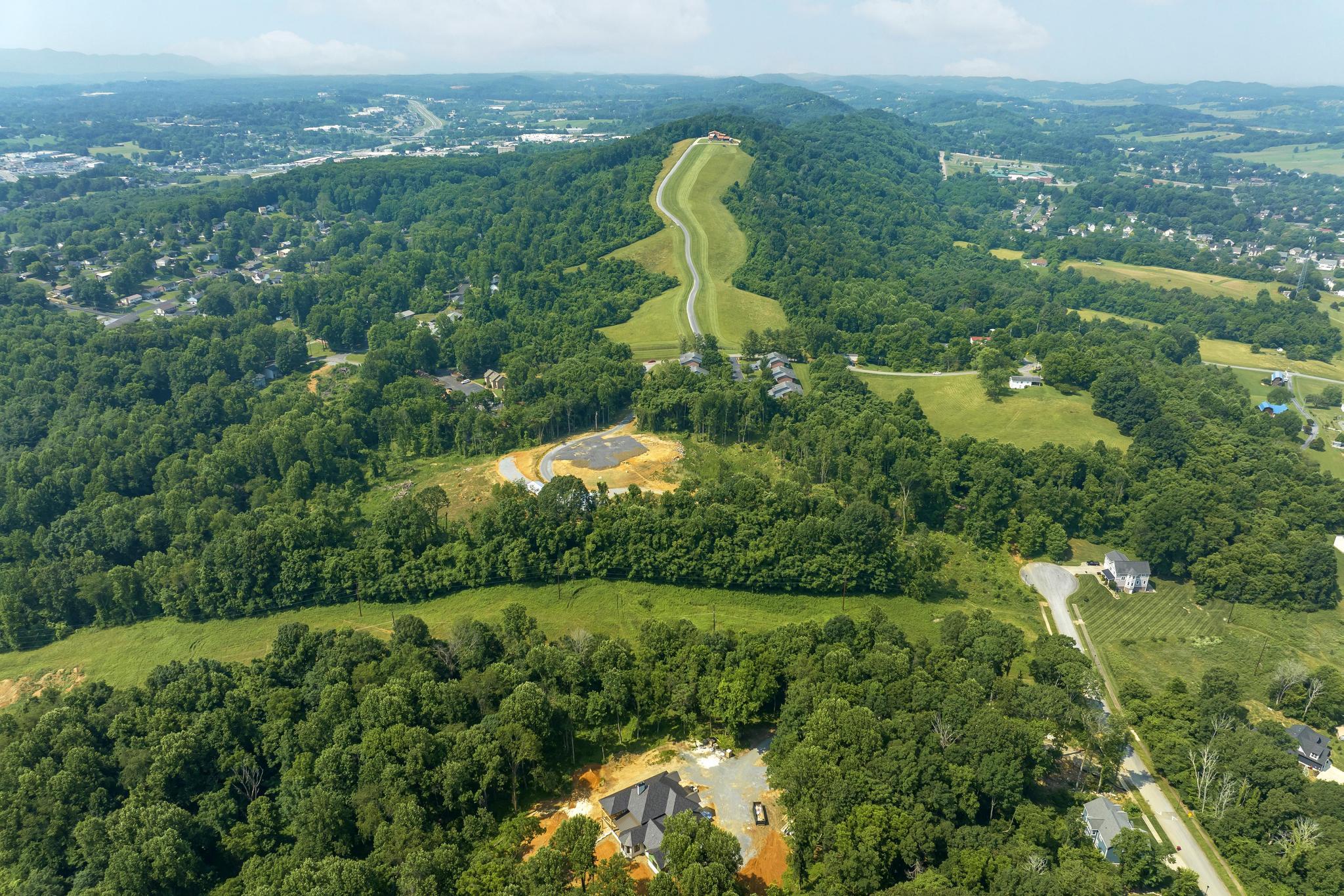 4010 Timberlake Road Johnson City, TN 37601 - Photo 45 of 48 4010Timberlake