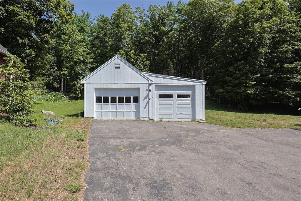 85 West Main Street Groton, MA 01450 - Photo 3 of 28