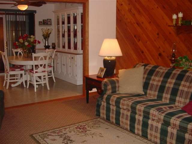 13211 Walnut Street Manito, IL 61546 - Photo 5 of 9 Gallery Image 5