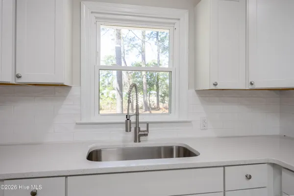 $259,900 | 411 Lafayette Street, Clinton, NC 28328