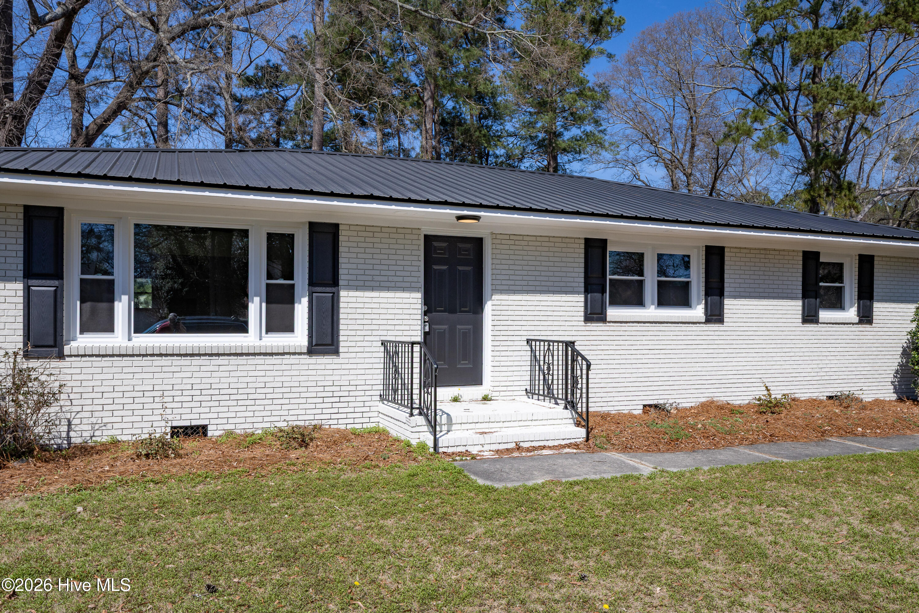 411 Lafayette Street Clinton, NC 28328 - Photo 21 of 21 411 Lafayette St3