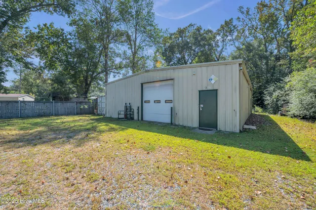 $800,000 | 1313-1315 Pony Farm Road, Jacksonville, NC 28540