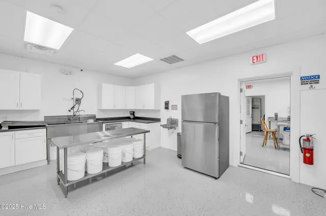 $800,000 | 1313-1315 Pony Farm Road, Jacksonville, NC 28540