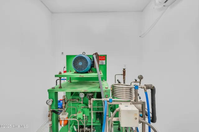 $800,000 | 1313-1315 Pony Farm Road, Jacksonville, NC 28540