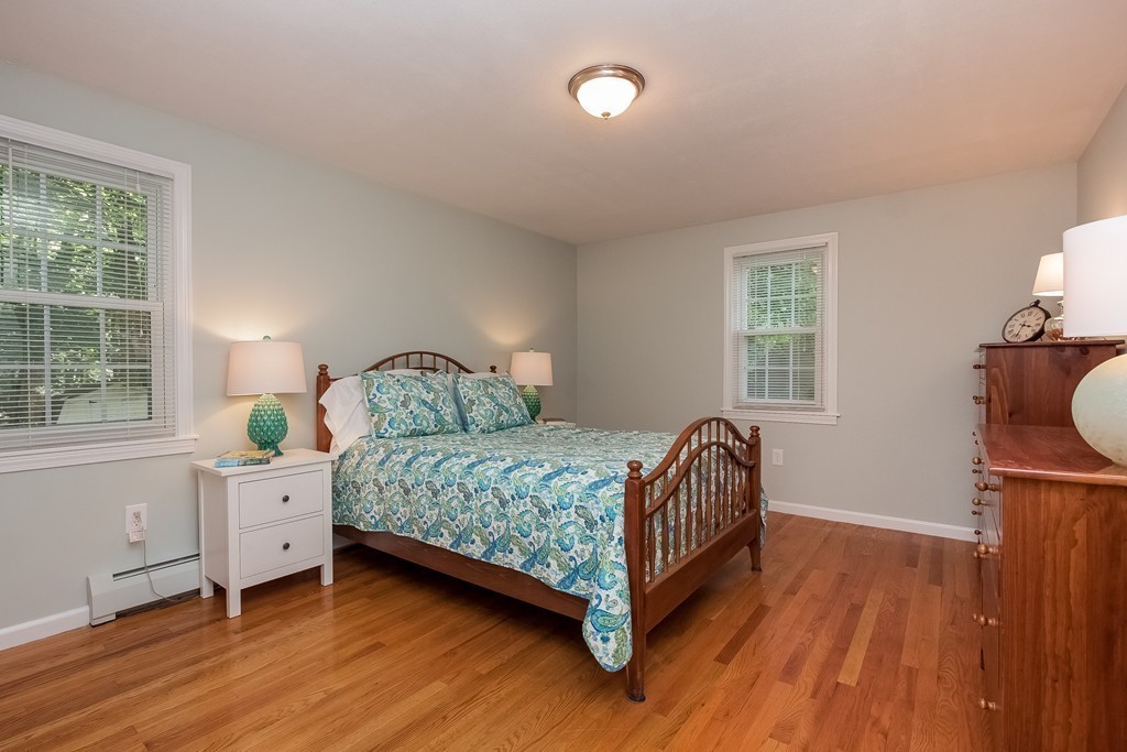 136 Franklin Road Longmeadow, MA 01106 - Photo 16 of 30 Gallery Image 16