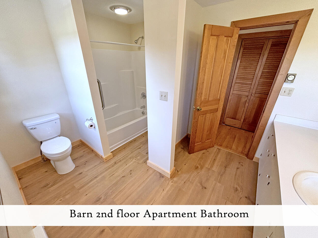 607 Oak Point Road Trenton, ME 04605 - Photo 143 of 187 Barn 2nd floor apartment bathroom (1), l