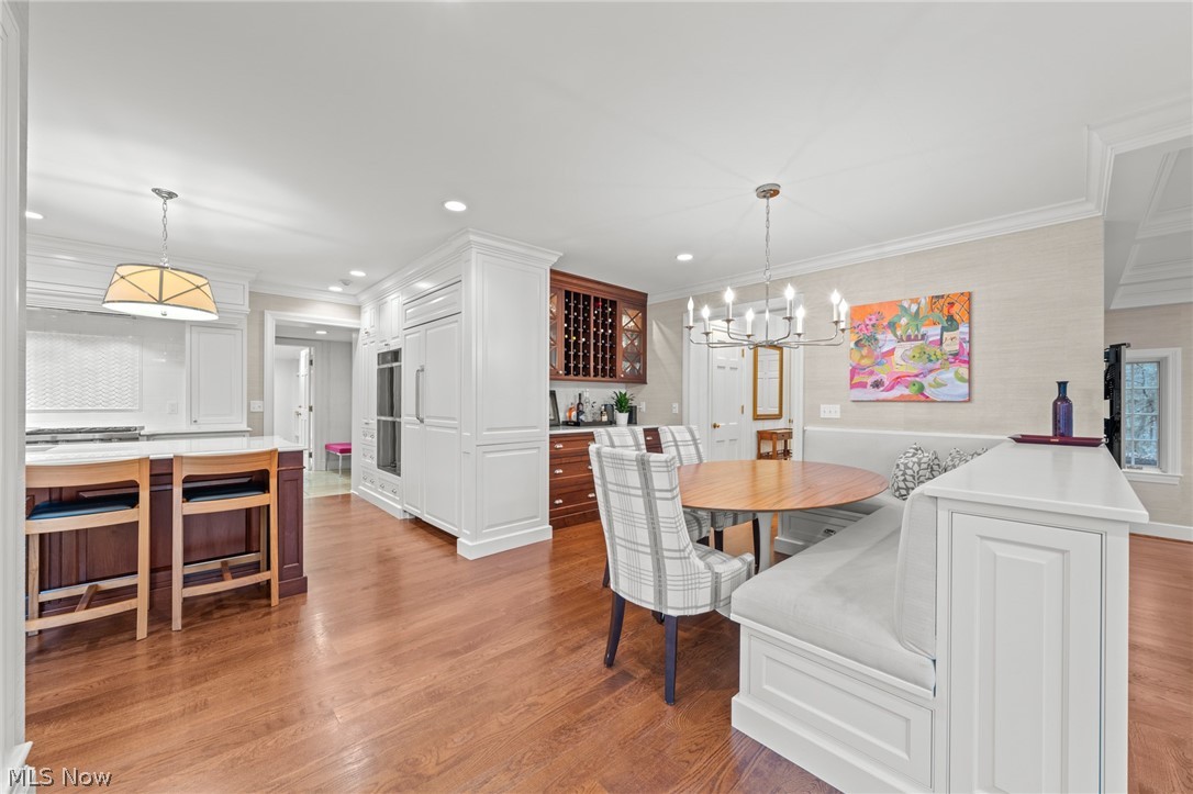33285 Woodleigh Road Cleveland, OH 44124 - Photo 9 of 50